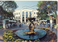 RICCIONE -RIMINI -IL PALAZZO