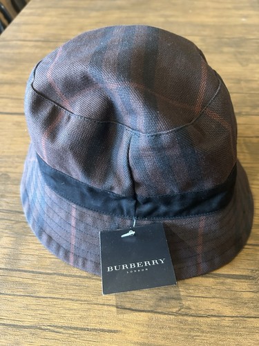 New burberrys bucket hat - burberrys,