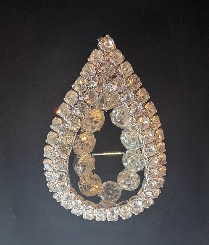 Spilla pera goccia strass - pera,