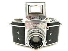 Ihagee Kine Exacta anteguerra con Carl Zeiss Tessar 1:2,8/50