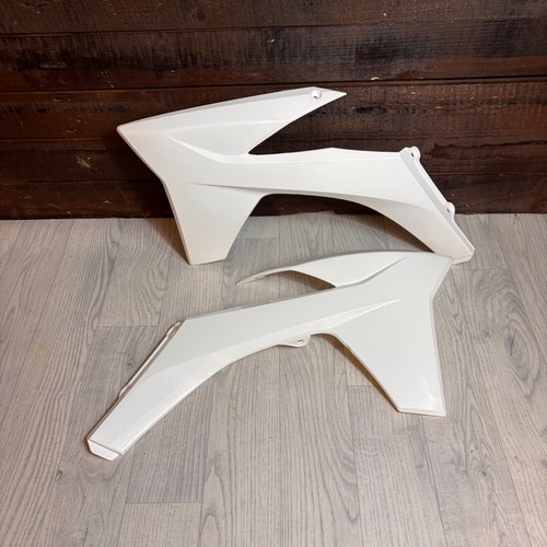 Spoiler carena radiatore scoop