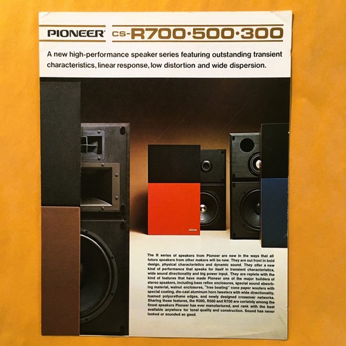 Brochure altoparlante