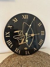 Orologio da tiro con l'arco a tema granito massiccio di Nottingham Inghilterra. Pezzo fantastico! 12"