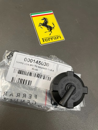 Tappo serbatoio testata