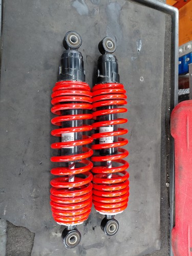 Moto guzzi 850 2024 - 7,