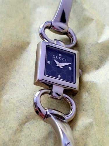 Gucci 120 ladies authentic - gucci,
