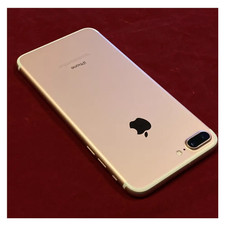 Apple iPhone 7 Plus -