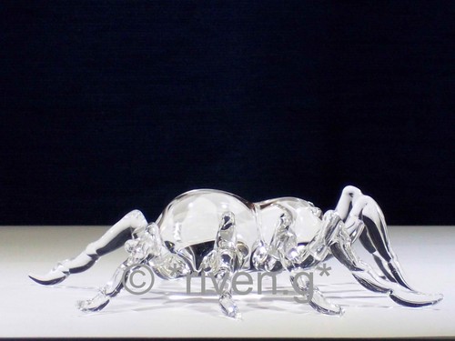 Black widow figurine crystal - black,