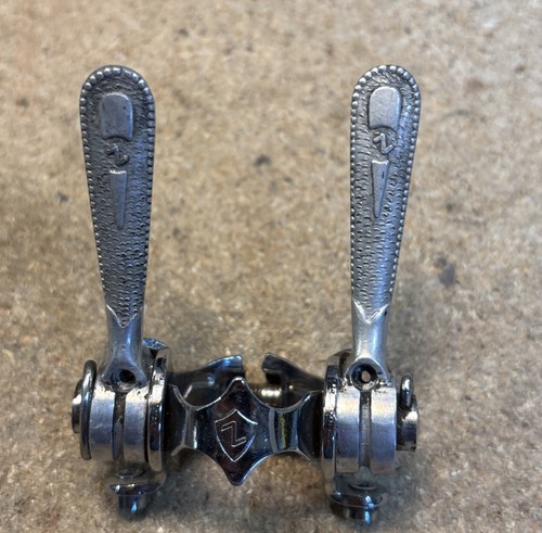 Coppia lega per bici - coppia,