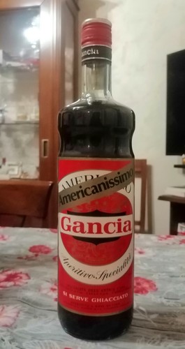 Vecchia bottiglia gancia - vecchia,