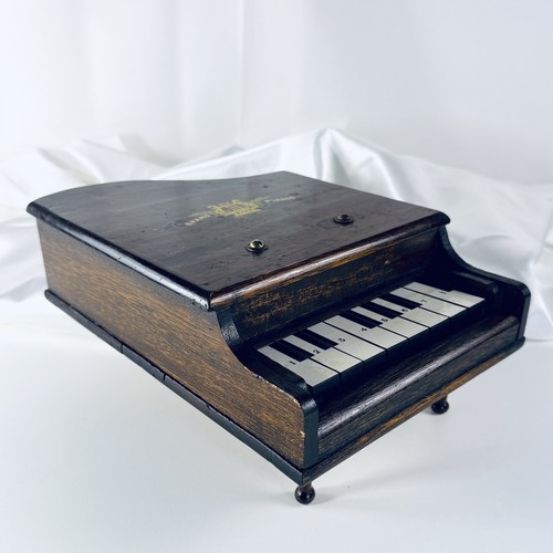 Music box pianoforte coda - box,