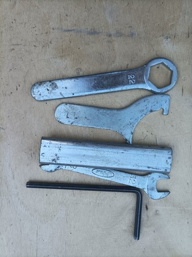 Outils honda 125 - outils,