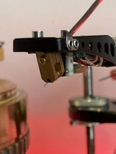 Lyra Helicon B, Completo Nuovo