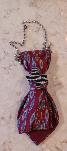 Collana cravatta artigianale