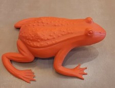 CRACKING ART GROUP - RANA ARANCIONE  cm. 28X21X10....