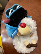 pecora bianca e pecora nera Peluche duo in uno molto simpatico e morbido. Lavato