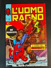 UOMO RAGNO CORNO CON POSTER