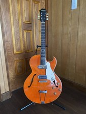 Chitarra elettrica Epiphone Sorrento 1994 - Ponte e pioli sostituiti