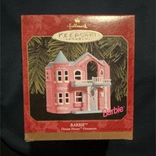 Hallmark Keepsake Barbie Casa