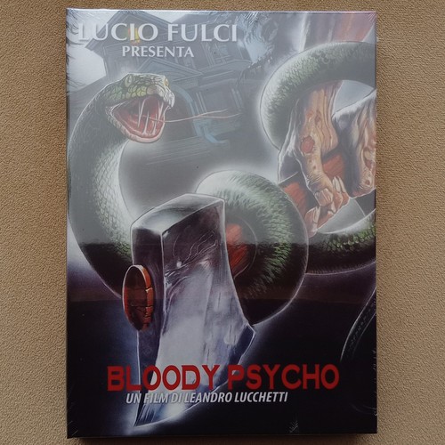 Bloody psycho nel nido del - nido,