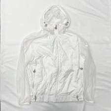 Giacca a vento Chanel modello popolare con cappuccio