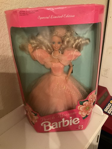 Barbie peachblossom 1992 - barbie,