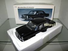 Autoart 76181 - 1:18,