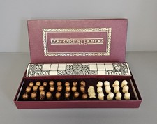 THE VIKING GAME HNEFATAFL
