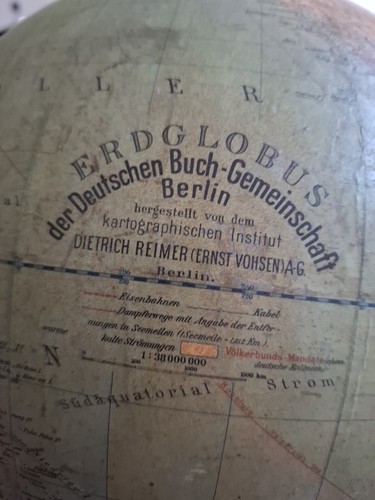 Antico mappamondo 1925