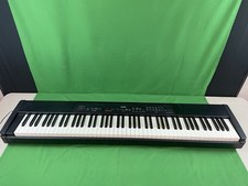 YAMAHA P-80 Electronic Piano