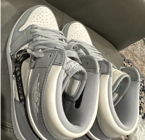 Size jordan 1 x dior - 9.5,