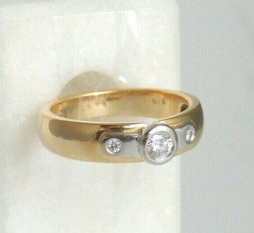 Anello con brillanti - , in