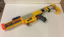 Pistola blaster per freccette