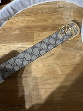 Cintura Gucci GG beige fibbia