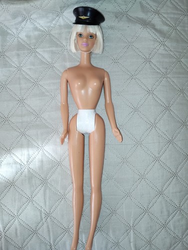 Barbie pilota bob mackie - barbie,