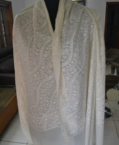 Off white lusso kashmiri - lusso,