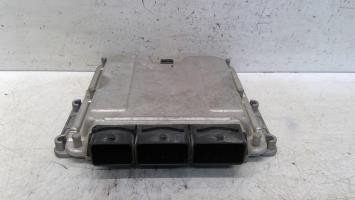 Calculateur moteur renault - calculateur,