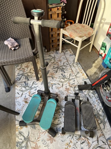 Stepper fitness con manubrio