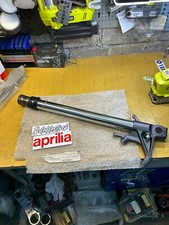 1 tubo forcella bassa destra