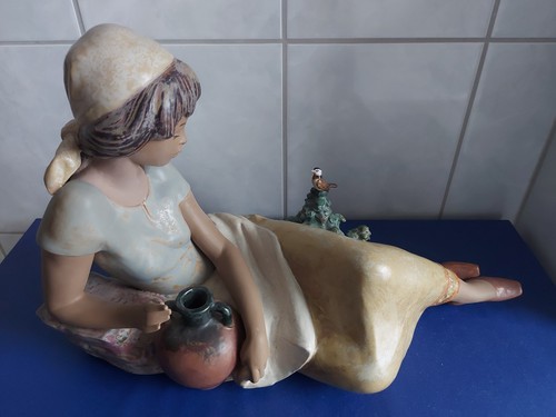 Lladro figurina - lladro-figurina, in