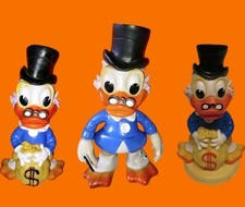 Tre Pupazzi Gomma zio Paperone Sacco Dollari Bastone Ledra Ledraplastic Lampada 