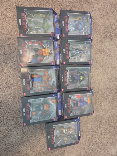 Lot figures masters of - 9,