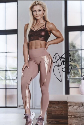 Sophia thiel foto - sophia,