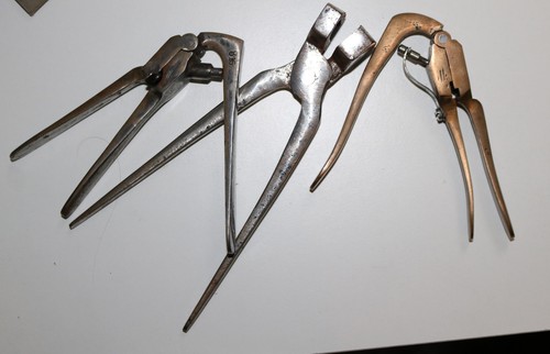 Antica antica pinza per