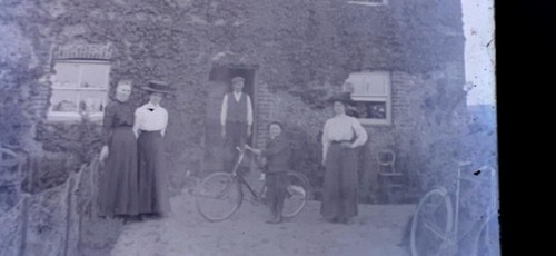 Glass negative c1910 family - negative,
