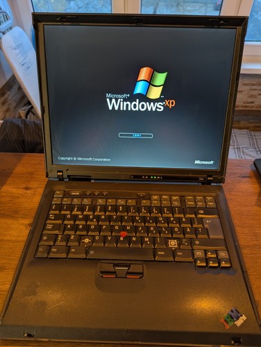Ibm thinkpad r50e - ibm,