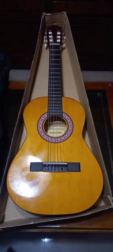Chitarra classica sakura - chitarra,