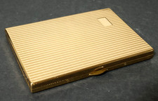 Portasigarette dorato astuccio