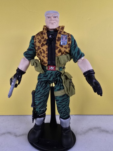 Small soldiers chip hazard 6 - soldiers,