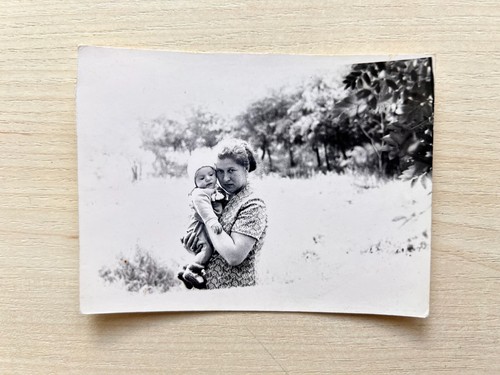 Giovane donna anni bambino - donna, 60